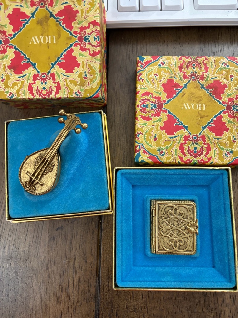Avon Gold Tone Musician Brooch and Compact with Turquoise Boxes